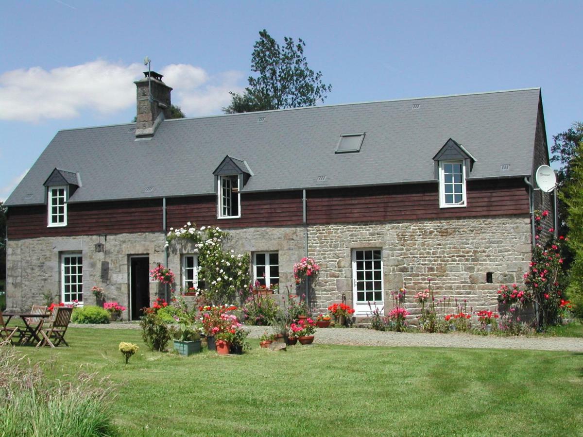 L'Auvraire B&B Coulouvray-Boisbenâtre Exterior foto